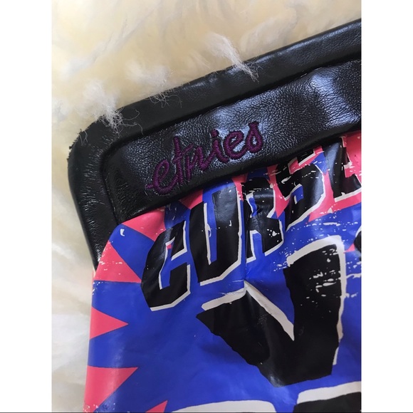 etnies clasp frame clutch purse comic print - Picture 2 of 5